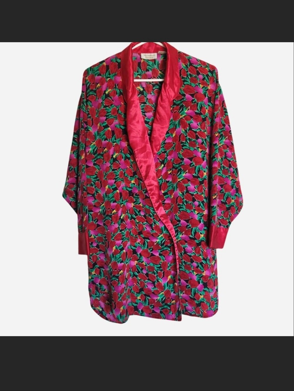 Vintage Gold Label Victoria Secret short robe
